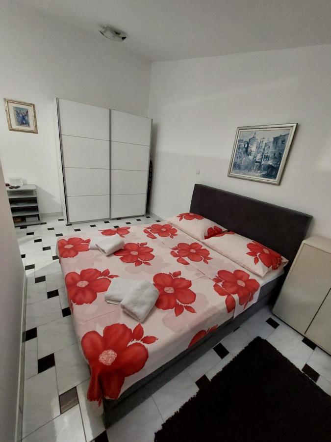 Studio Sakic Apartamento Split Exterior foto