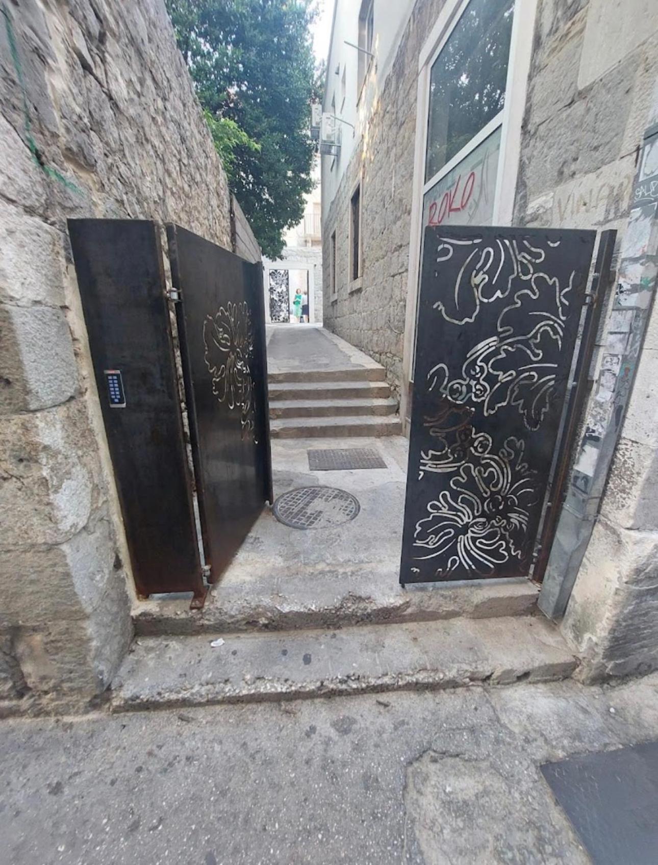 Studio Sakic Apartamento Split Exterior foto